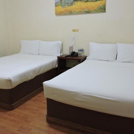 Hotel Capri De Leon Mexico Dış mekan fotoğraf